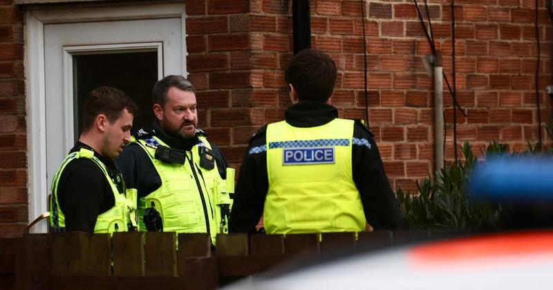 Northumbria Police in North Shields with multiple officers on Taunton Avenue