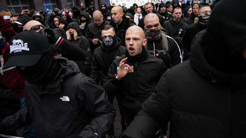 Rechtsextreme Straftaten: Was früher niemand laut gesagt hätte