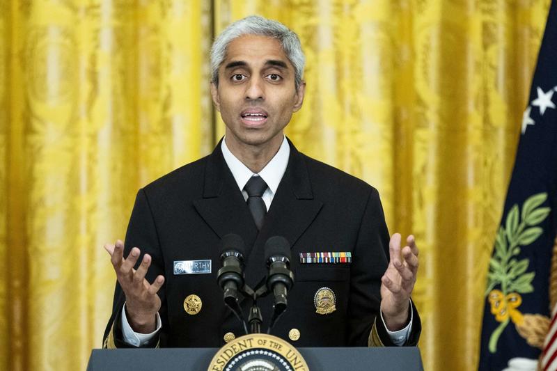 Surgeon General Gins Up a Questionable Drinking Causes Cancer Scare