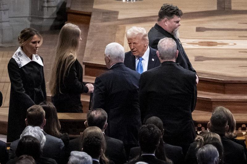 Watch: Mike Pence’s Wife Snubs Trump at Jimmy Carter Funeral