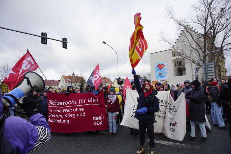 Riesa blockiert: Tausende widersetzen sich der AfD