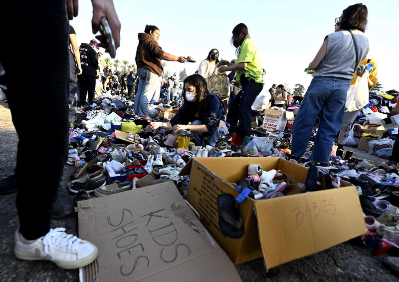 Mutual Aid Networks That Emerged in Housing Crisis Are Mobilizing Amid LA Fires