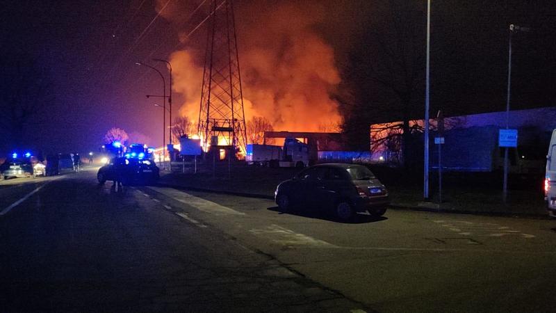 Inferno a Lodi Vecchio, il sindaco: 