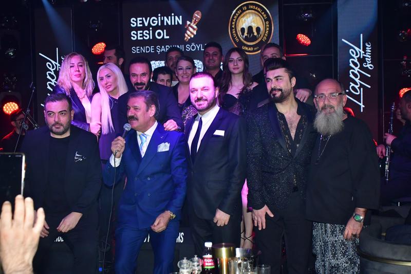 UİKAD'dan Sevgi Dolu Bir Gece