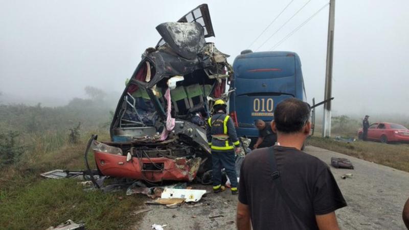 Lamenta Díaz-Canel pérdida de vidas por accidente vial en Cuba