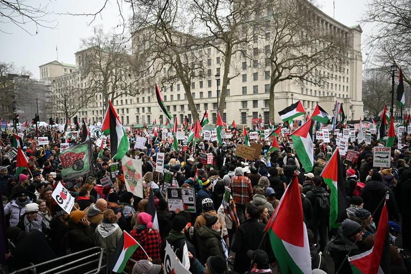 London police crackdown on Gaza protest evokes 19th-century repression