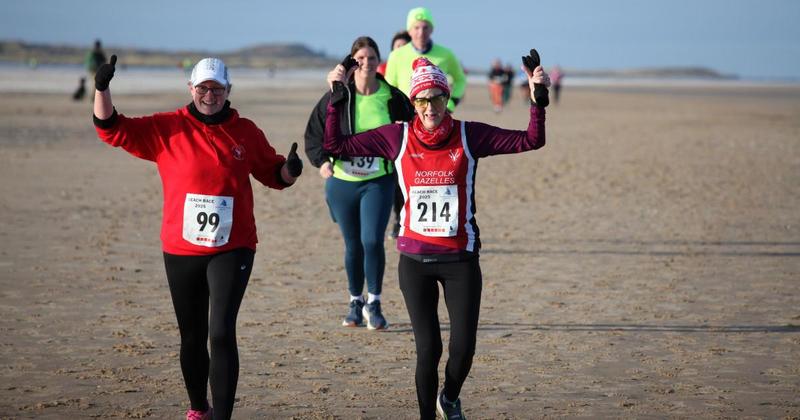 Record-breaking winner in freezing conditions at beach race