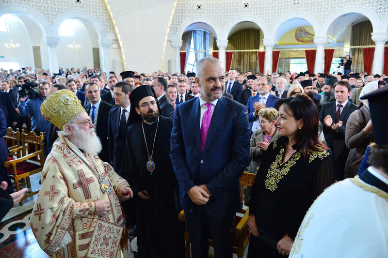 O Καθεδρικός Ναός των Τιράνων «Ανάστασις του Χριστού»