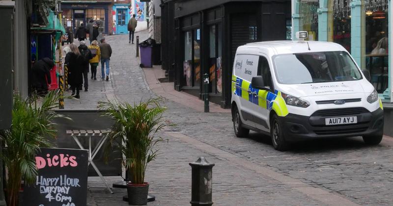 Cash stolen from bar in Norwich Lanes