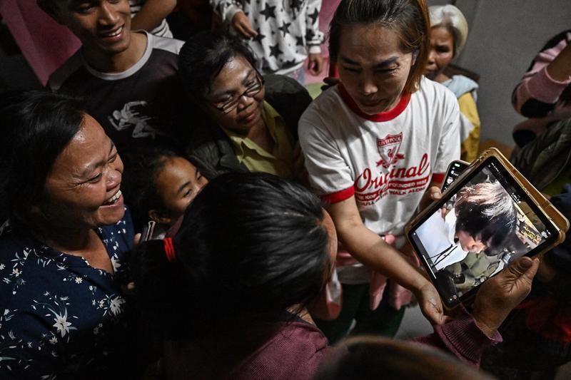 In Thailand, families of hostages weep with joy upon news of their release from Gaza