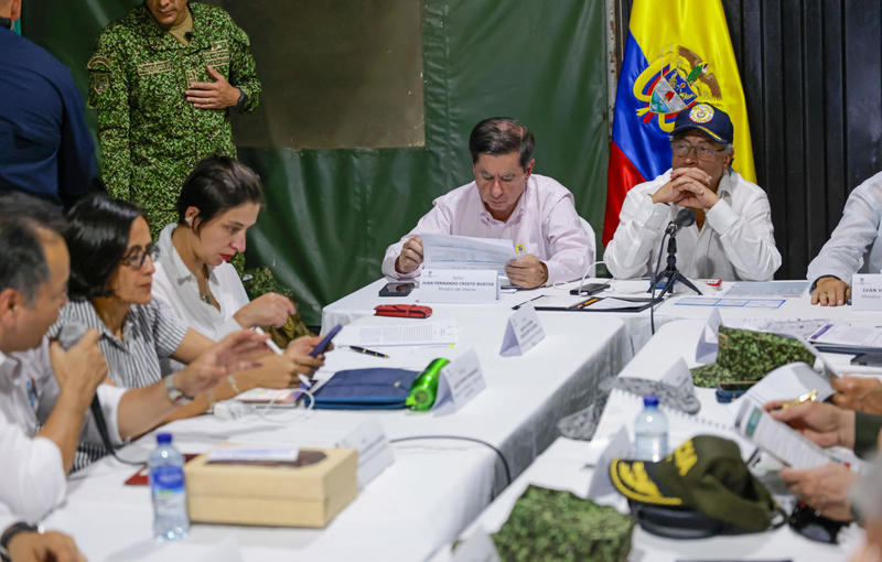 Negociadores de paz del Gobierno colombiano piden al ELN cesar violencia en el Catatumbo