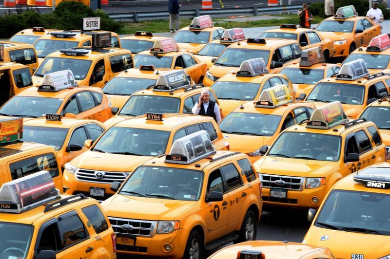 Hail a yellow taxi to drive to 2026: How the Dems can come back