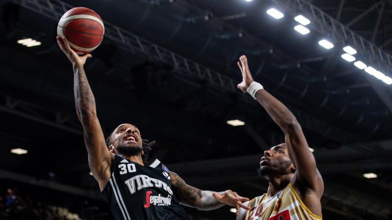 La Virtus Bologna batte il Venezia 85-74 e torna seconda