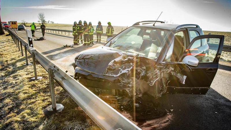 Unfall-Schock im Unstrut-Hainich-Kreis: Mehrere Menschen schwer verletzt