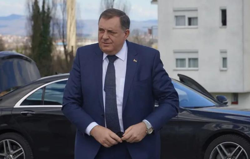 Dodik podržao banjalučke gimnazijalce?