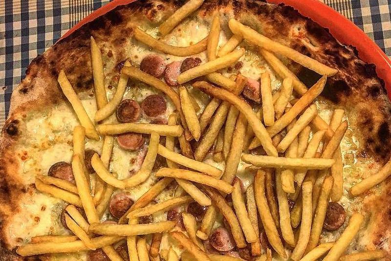 Pizza de cachorro-quente, uma tradição italiana