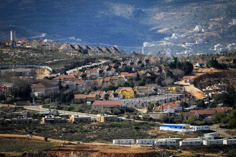 High Court orders police to investigate assistance to illegal settlement outposts