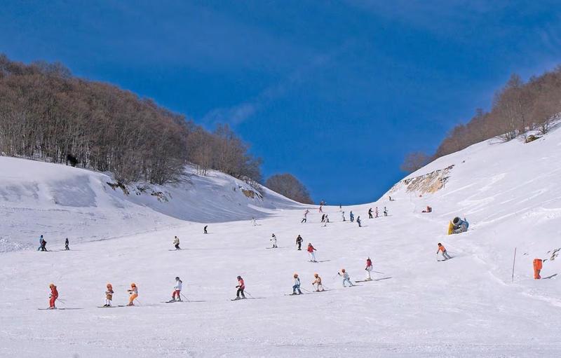 Roccaraso, la perla della montagna d’Abruzzo: ecco perché è stata presa d’assalto