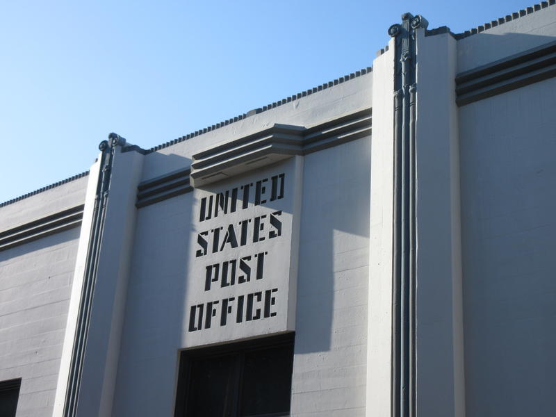 Ahead of Its Inaugural Edition, Santa Monica Post Office Has Become Post-Fair