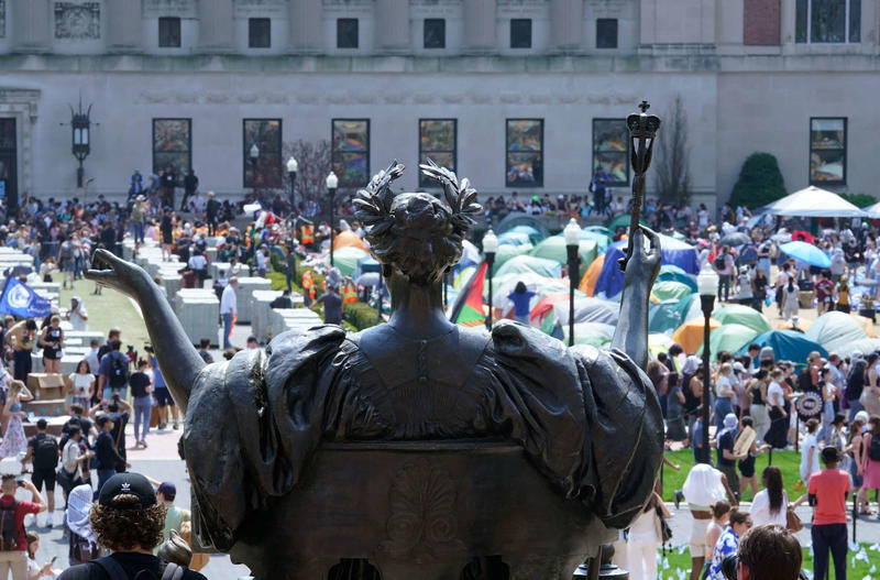 Students Sue Columbia University Over Suspensions for Pro-Palestine Organizing