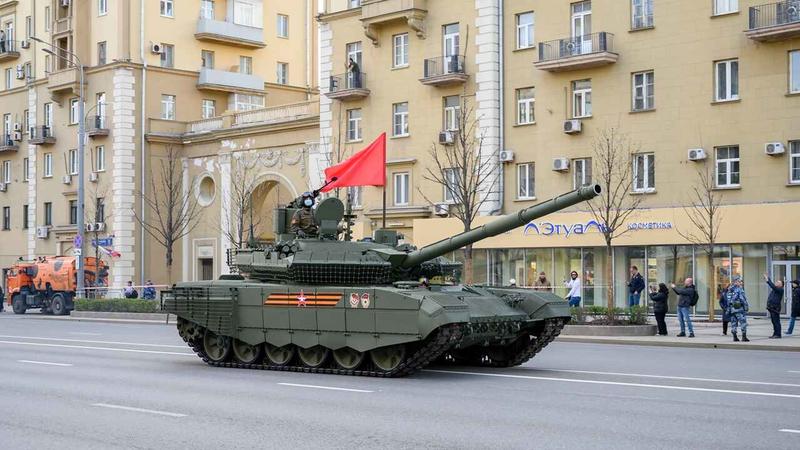 Russia Receives New Shipment of Upgraded T-90 and T-72 Tanks