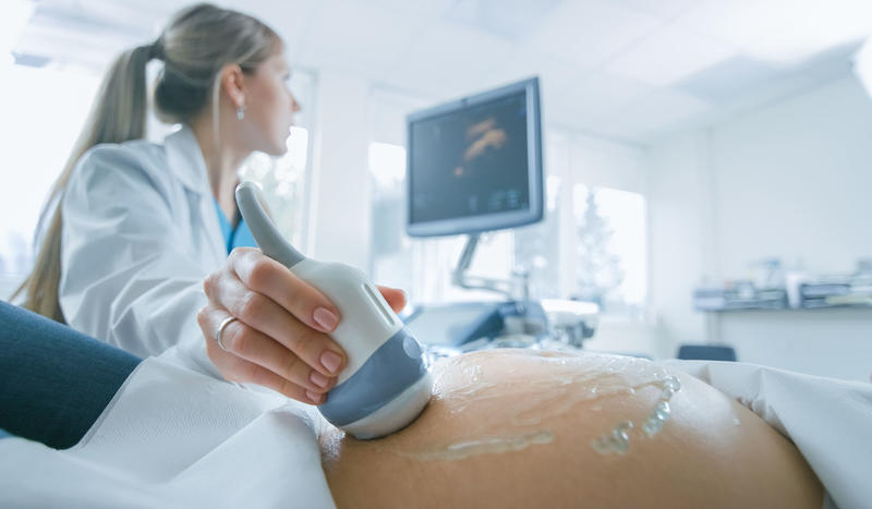 Mainstream Media Mislead on a Decline in the U.S. Maternal Mortality Rate