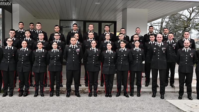 Benvenuto ai carabinieri. Rinforzi dalla scuola allievi: 