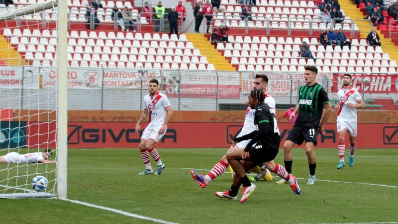 Berardi, un assist al bacio. Grande percussione di Iannoni