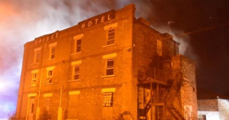 Eyesore derelict hotel on Norfolk border set to be turned into flats