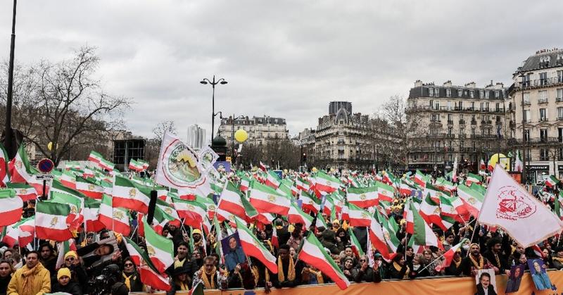 Thousands rally in Paris against Iran's leaders