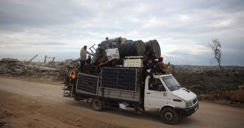 Hamas says Israel withdraws from key Gaza road