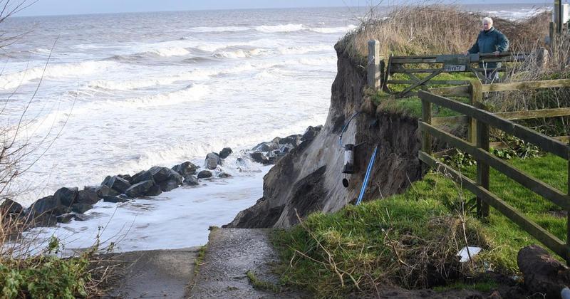 Should sea defences be used to protect this 'forgotten' stretch of Norfolk's coast?