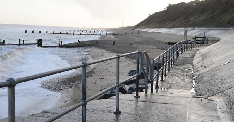 Promenade sea defence repair works continuing