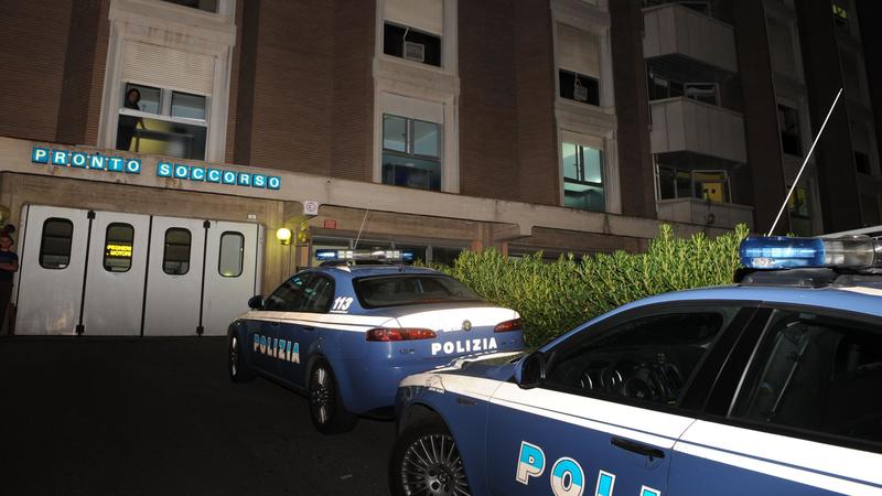 Aggressioni in ospedale, poliziotti presi a botte: “Tre feriti in dodici ore”