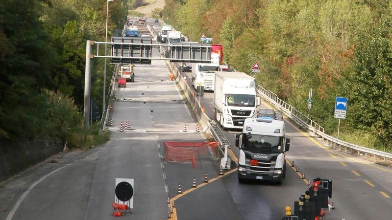 L’odissea della E45. Carreggiate troppo strette. Così il traffico va in tilt