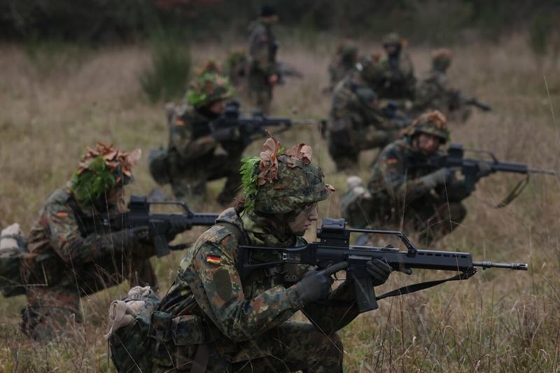 Germany Needs a Scarier Army to Daunt Putin