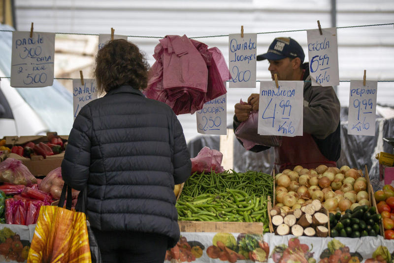 Alimentação tem primeira queda de preço desde setembro em São Paulo