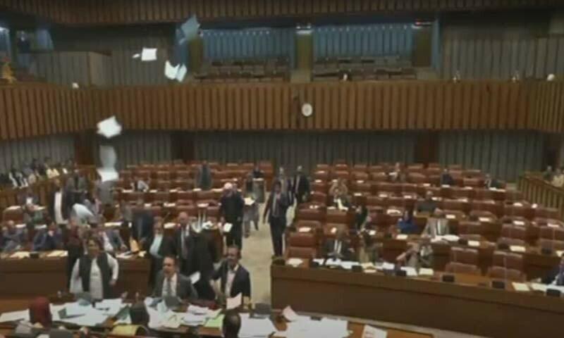 Senate sees uproar after result of vote on SBP bill ‘withheld’