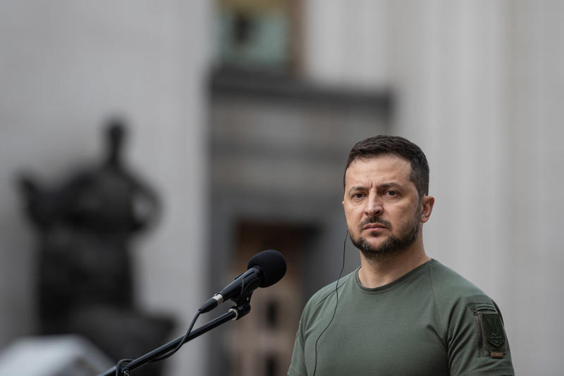 Could Zelensky have made a deal to stop the war?