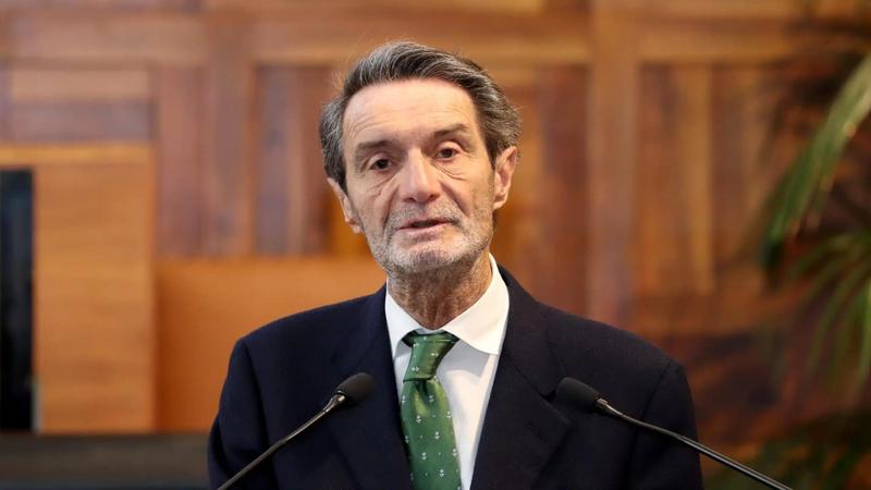 Tornano i vitalizi per i consiglieri lombardi. Fontana: “Questione che mi lascia abbastanza indifferente”