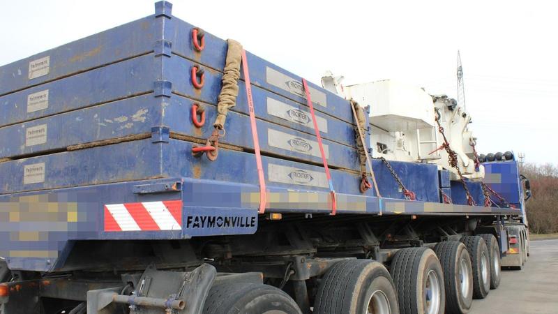 Verkehrskontrolle in Thüringen: Polizei stoppt völlig überladenen Schwertransport