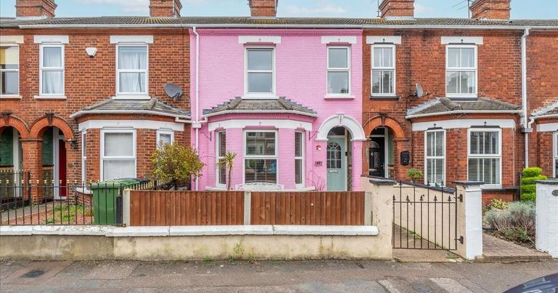 See inside Norfolk's 'Barbie Dreamhouse' on sale for £250,000