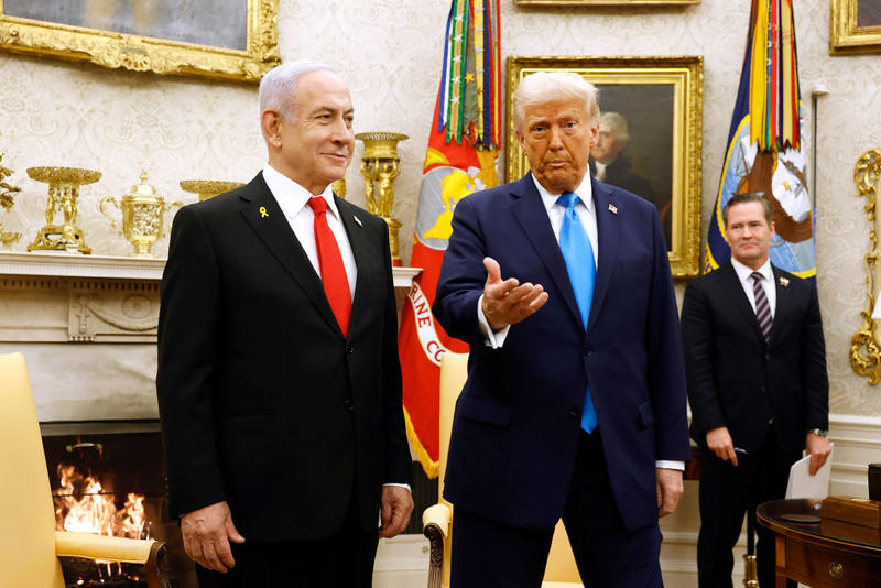 Trump reveals glamorous Gaza vision