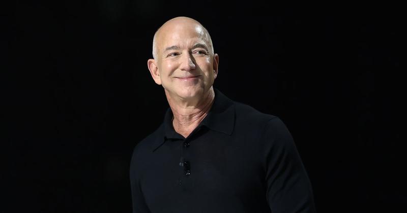 The Washington Post’s Strategy Is to Do Whatever Jeff Bezos Wants