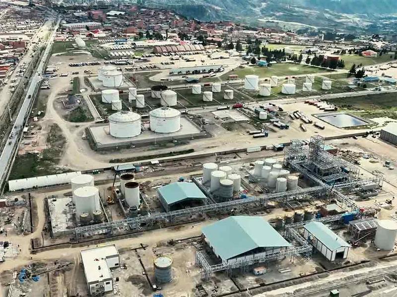 Bolivia alista inauguración de segunda planta de biodiésel