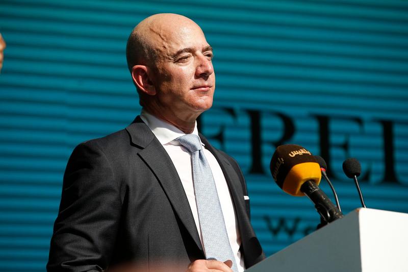 Bezos restricts Washington Post opinion page, prompting section editor to resign