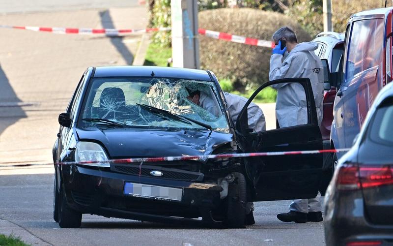 Two dead, five hurt as car rams into crowd at carnival in southwestern German city