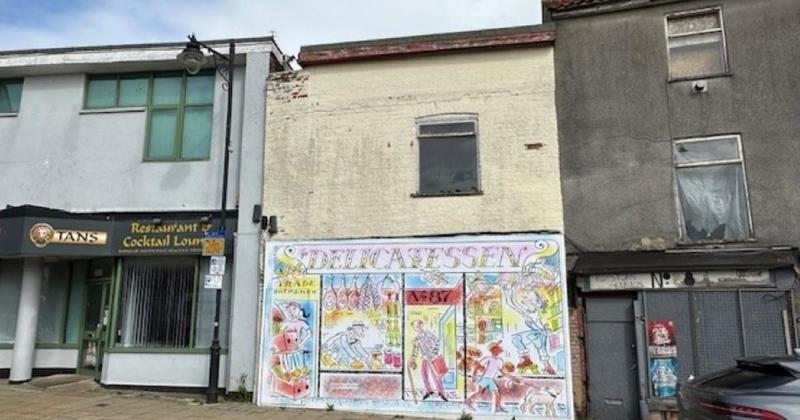 Former pub and butchers on historic High Street up for auction