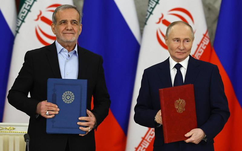 As Trump cozies up to Putin, Russia reportedly steps in to mediate US-Iran nuclear talks