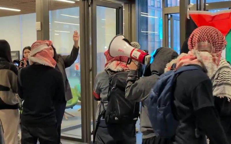 NYPD clears anti-Israel protesters at Barnard College after bomb threat